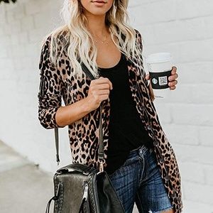 LEOPARD Print Long Button Up Cardigan with Pockets EUC